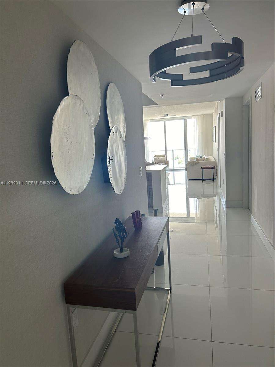 PARQUE TOWERS - 300 Sunny Isles Blvd, Sunny Isles Beach, FL 33160 | Picture 3