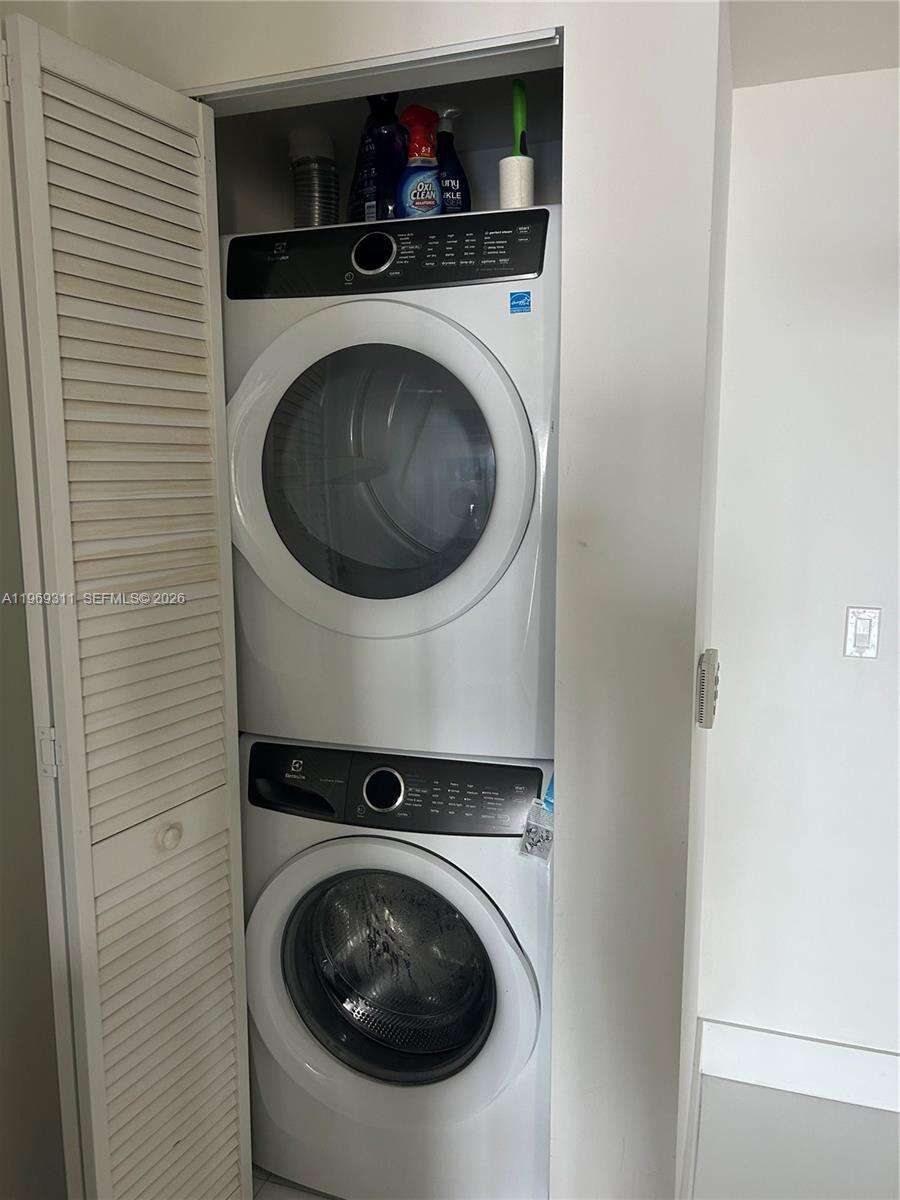 PARQUE TOWERS - 300 Sunny Isles Blvd, Sunny Isles Beach, FL 33160 | Picture 26