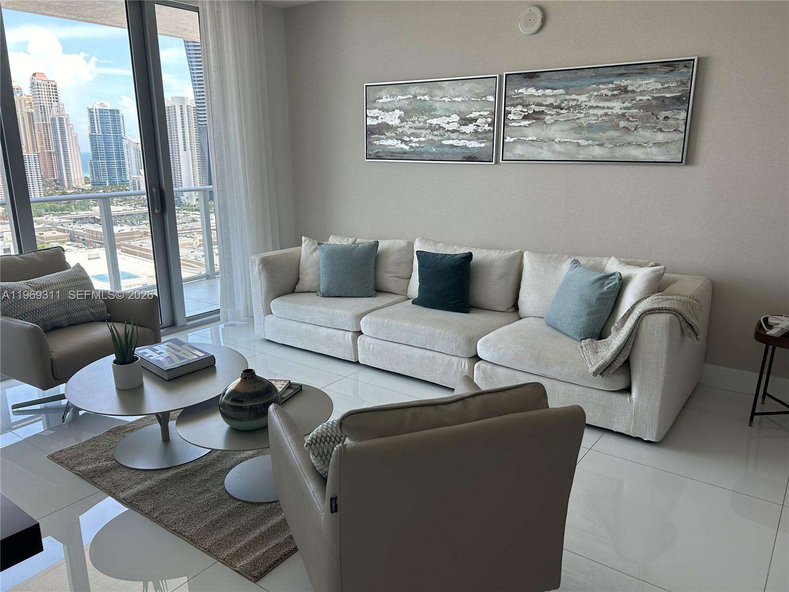 PARQUE TOWERS - 300 Sunny Isles Blvd, Sunny Isles Beach, FL 33160 | Picture 6