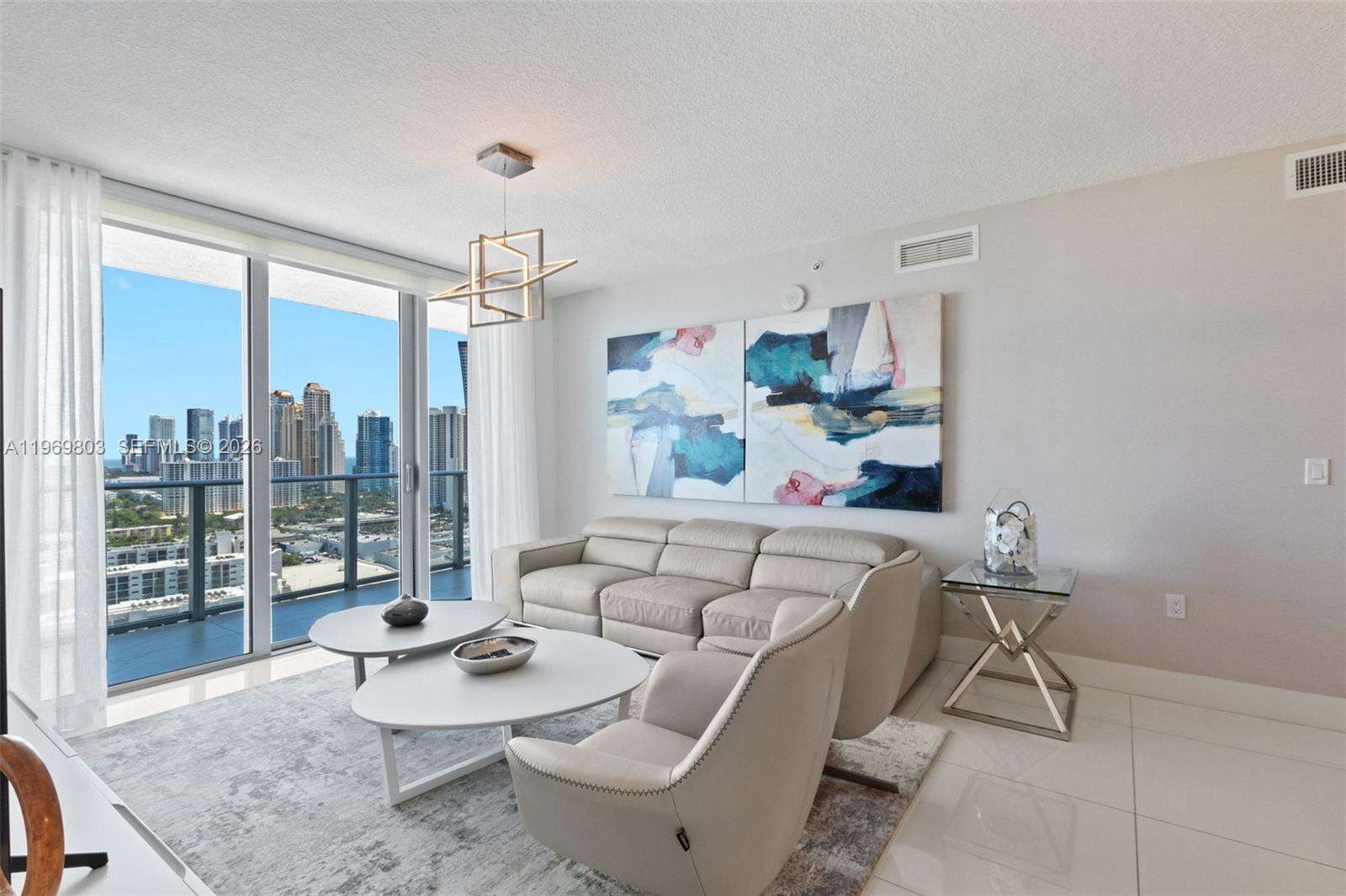 PARQUE TOWERS - 300 Sunny Isles Blvd, Sunny Isles Beach, FL 33160 | Picture 12