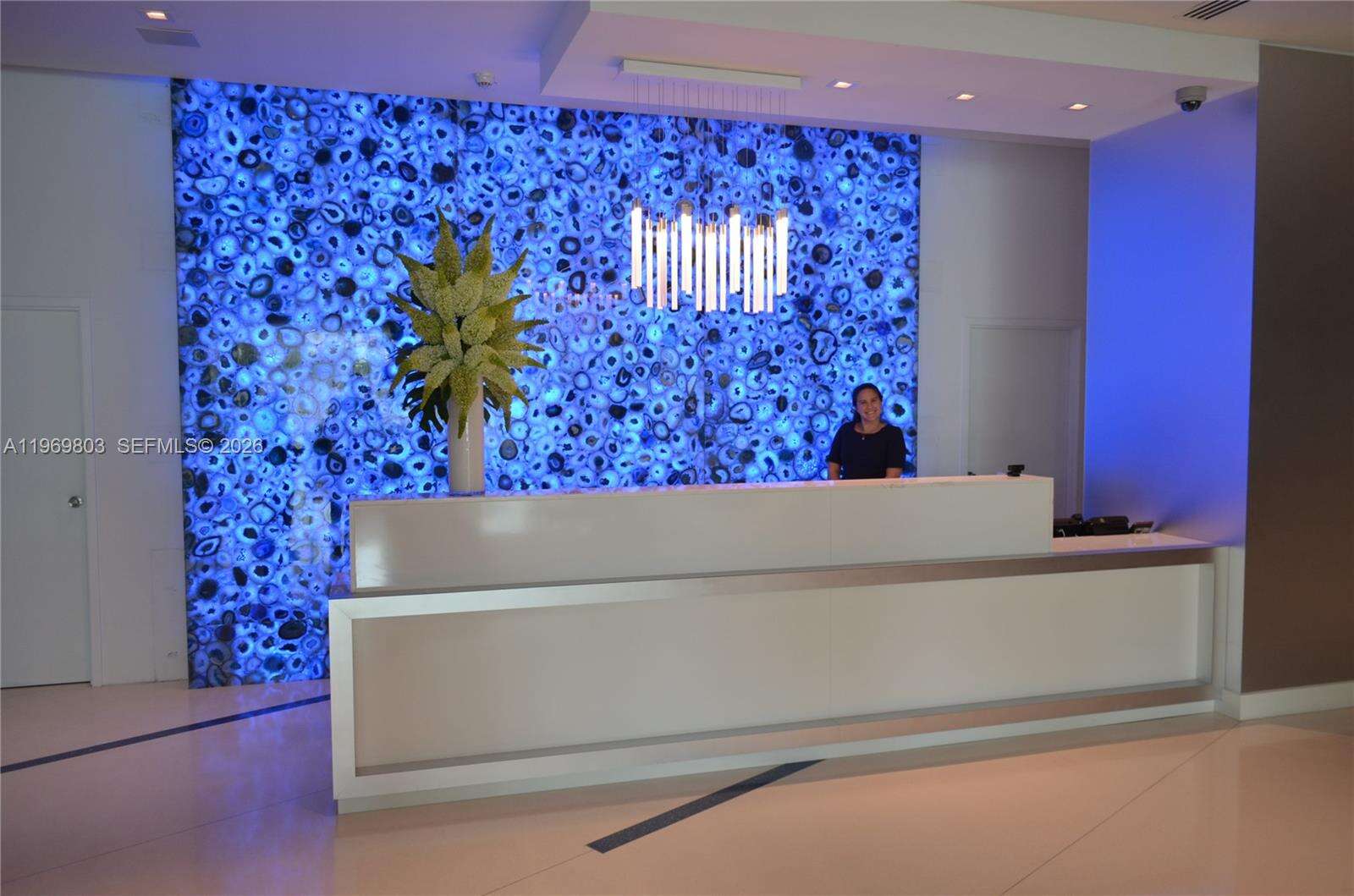 PARQUE TOWERS - 300 Sunny Isles Blvd, Sunny Isles Beach, FL 33160 | Picture 31