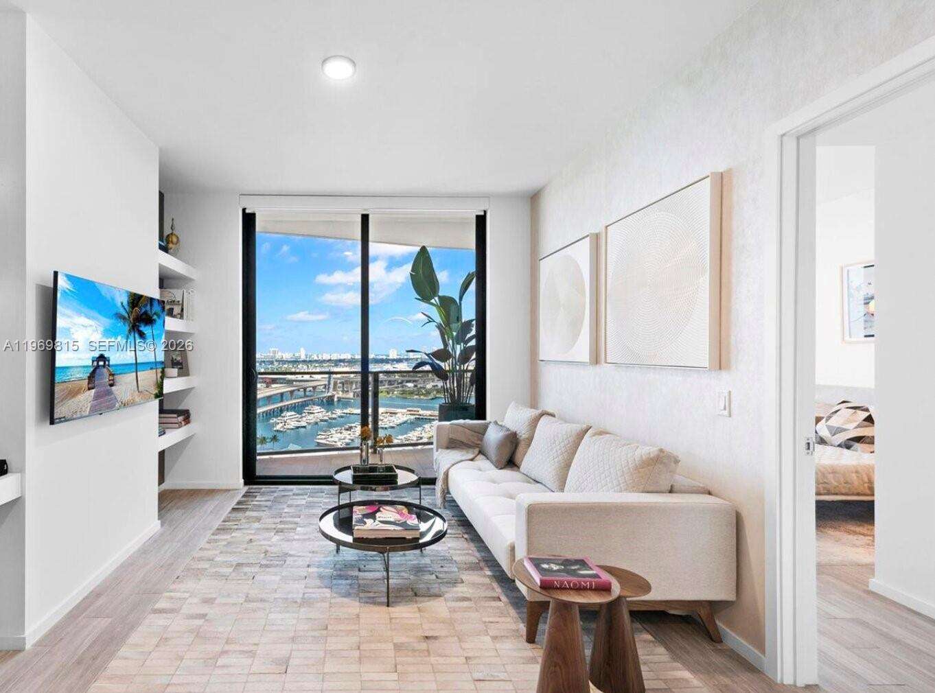 398 NE 5TH STREET - 398 5 St, Miami, FL 33132 | Picture 2