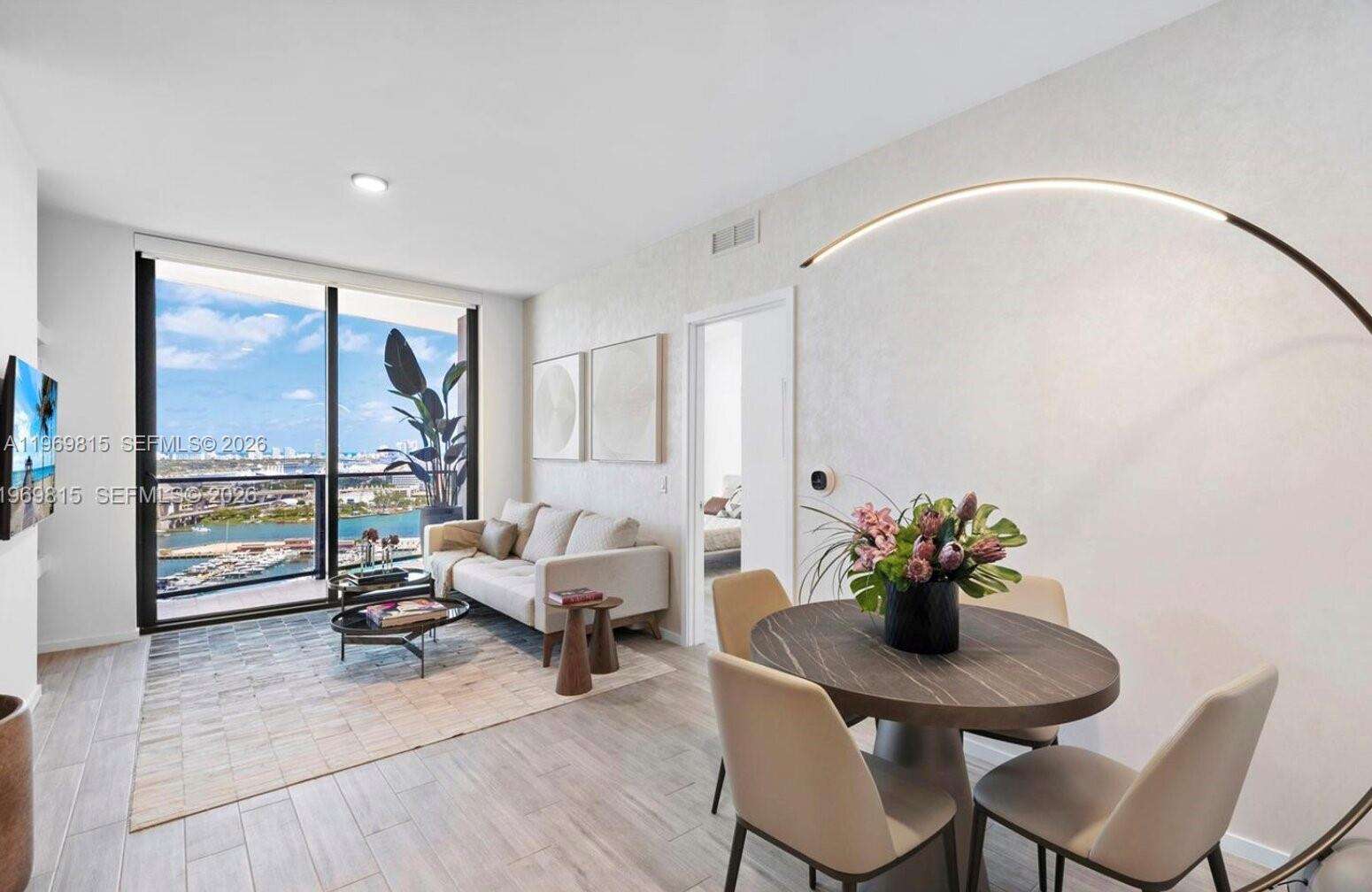 398 NE 5TH STREET - 398 5 St, Miami, FL 33132 | Picture 3