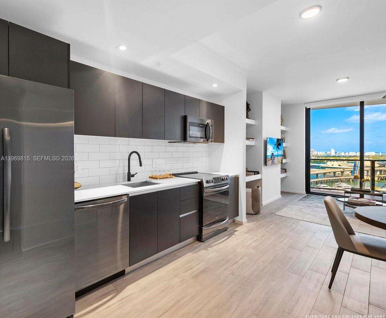 398 NE 5TH STREET - 398 5 St, Miami, FL 33132 | Picture 5