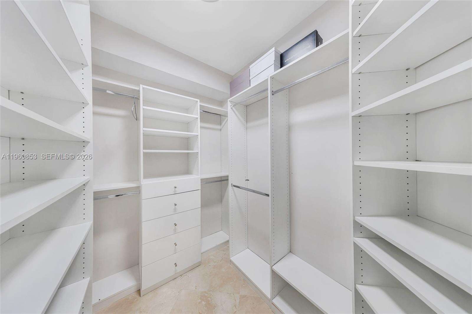 Turnberry Village North at 20000 Country Club Dr, Aventura, FL 33180 - For Sale photo 20