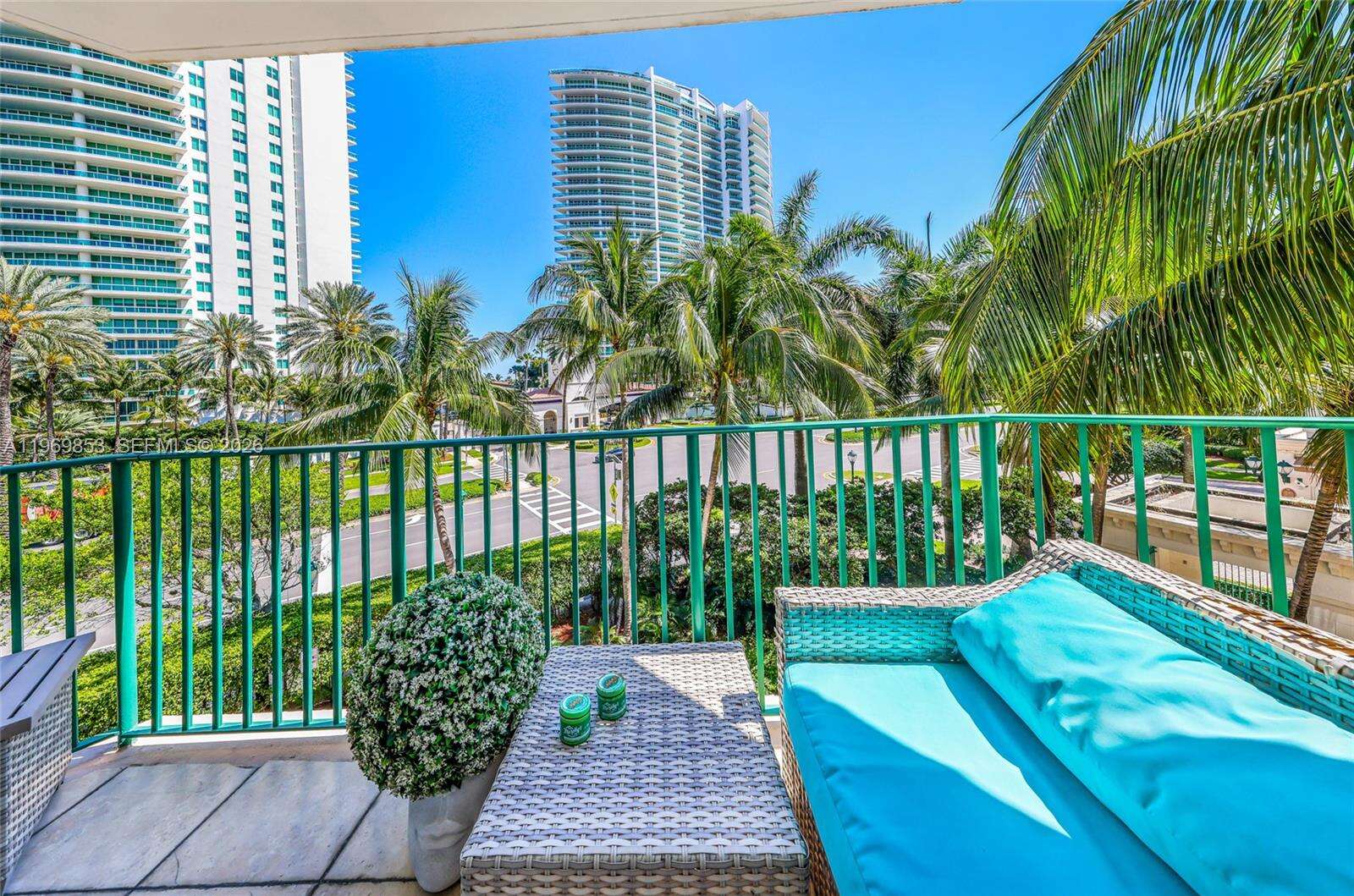 Turnberry Village North at 20000 Country Club Dr, Aventura, FL 33180 - For Sale photo 30