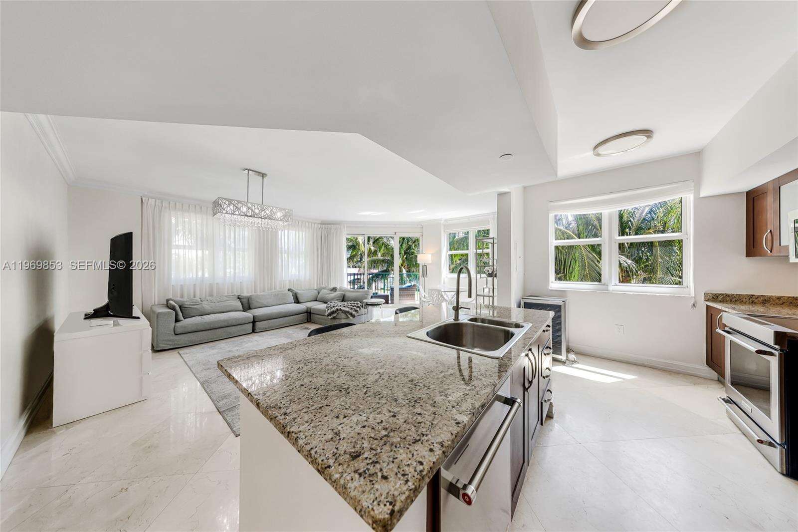 Turnberry Village North at 20000 Country Club Dr, Aventura, FL 33180 - For Sale photo 4
