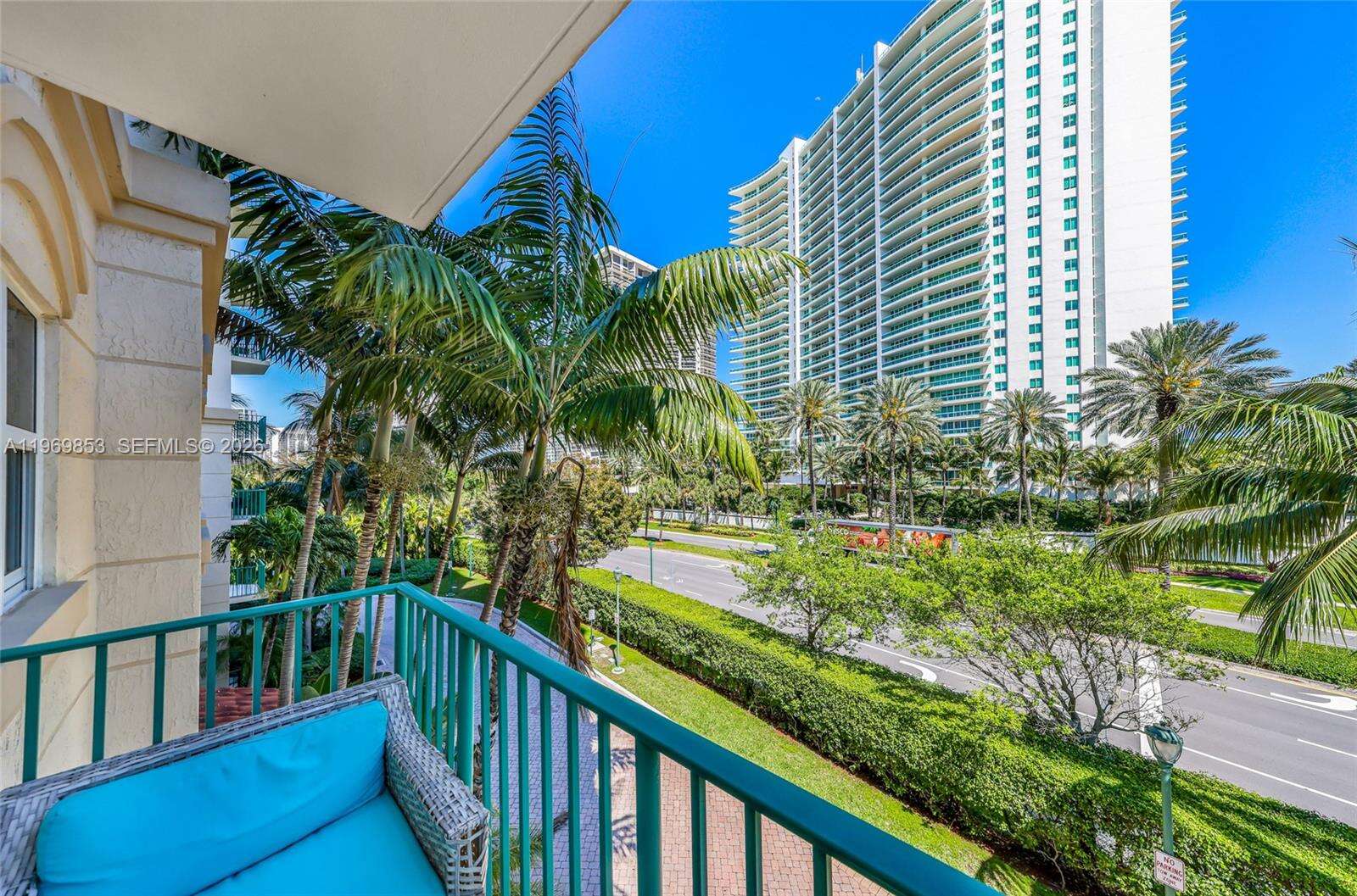 Turnberry Village North at 20000 Country Club Dr, Aventura, FL 33180 - For Sale photo 31