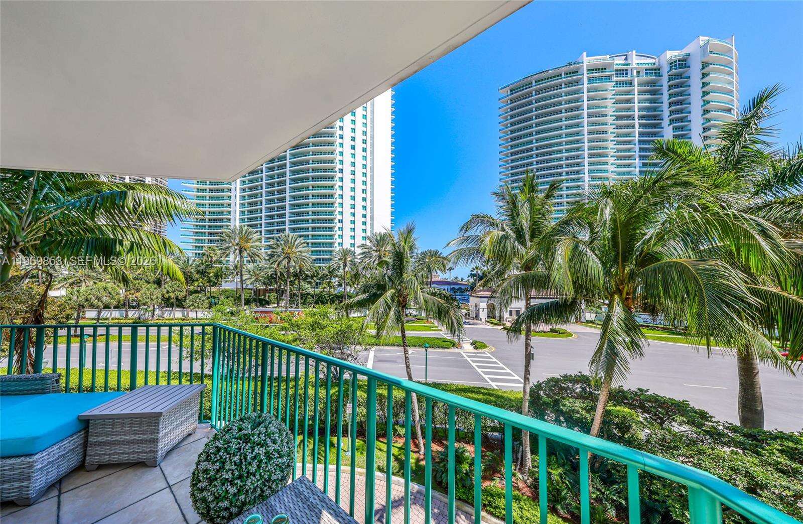 Turnberry Village North at 20000 Country Club Dr, Aventura, FL 33180 - For Sale photo 32