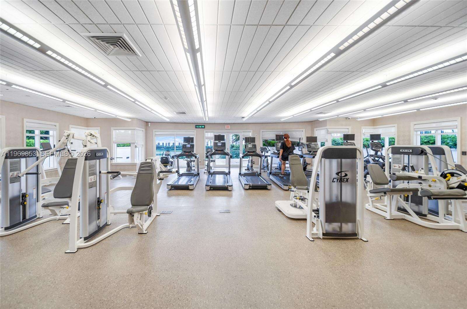 Turnberry Village North at 20000 Country Club Dr, Aventura, FL 33180 - For Sale photo 40