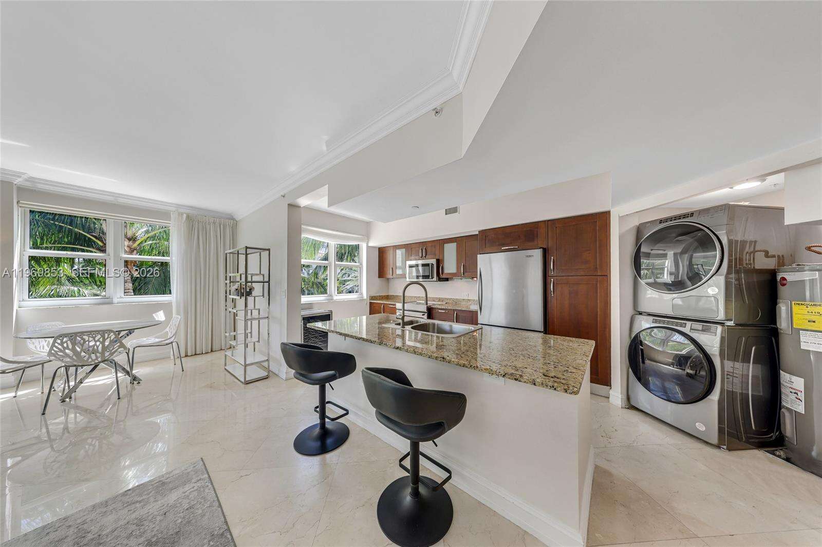 Turnberry Village North at 20000 Country Club Dr, Aventura, FL 33180 - For Sale photo 5