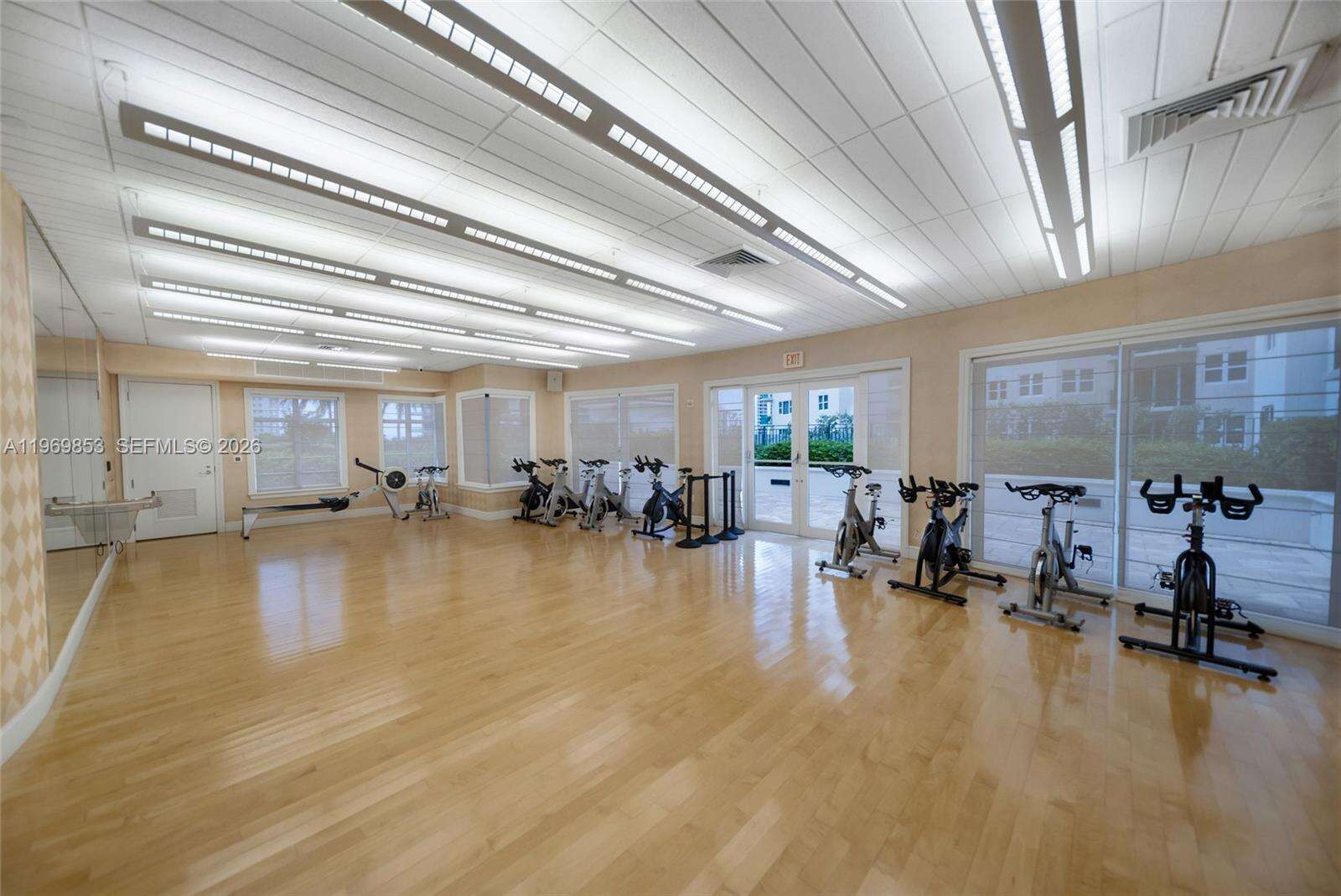 Turnberry Village North at 20000 Country Club Dr, Aventura, FL 33180 - For Sale photo 41