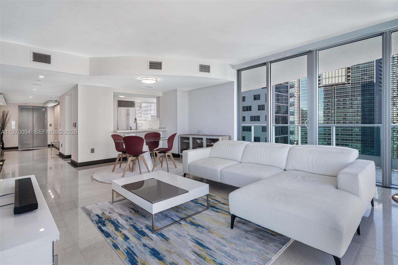 JADE RESIDENCES AT BRICKELL BAY - 1331 Brickell Bay Dr, Miami, FL 33131 | Picture 5