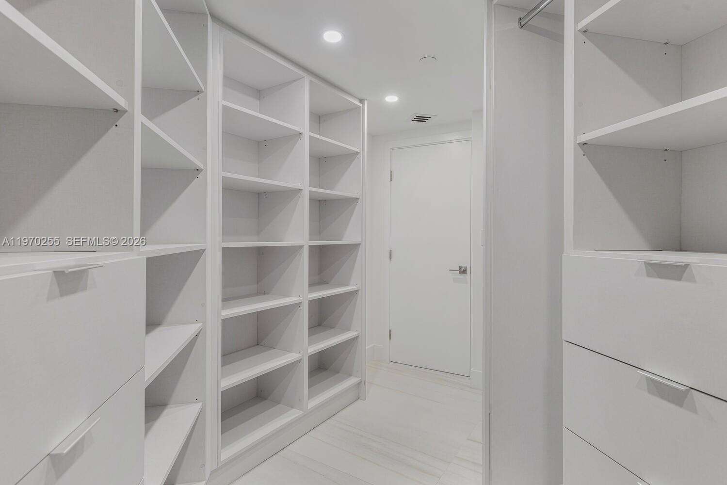 3000 Williams Island at 3000 Island Blvd, Aventura, FL 33160 - For Sale photo 25