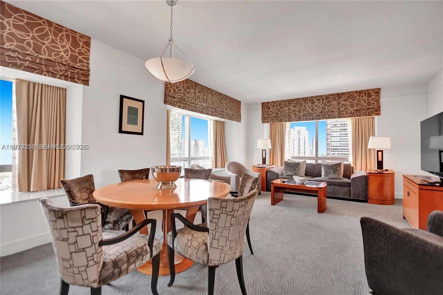 MILLENNIUM TOWER - 1435 Brickell Ave, Miami, FL 33131 | Picture 12