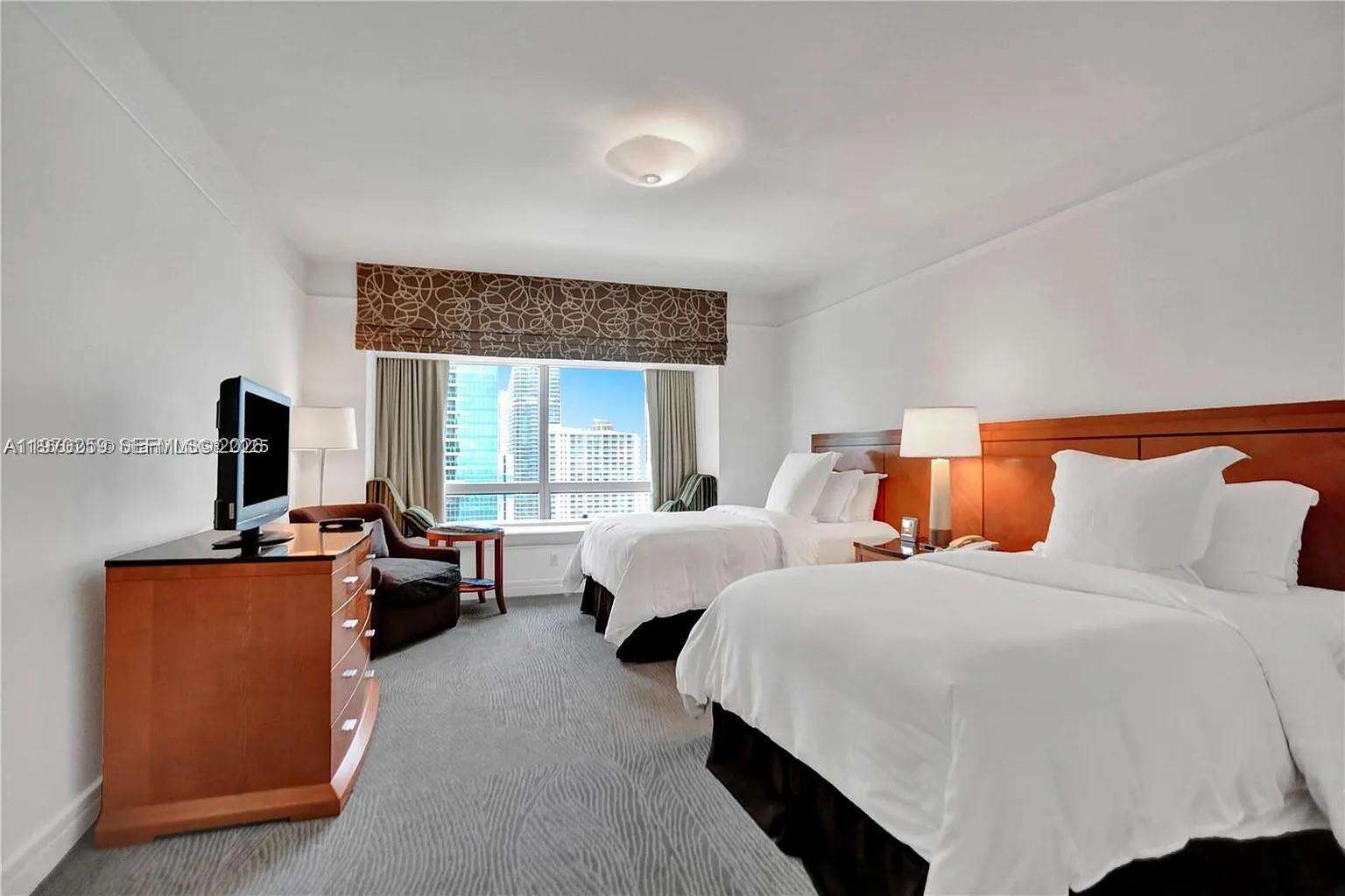 MILLENNIUM TOWER - 1435 Brickell Ave, Miami, FL 33131 | Picture 4