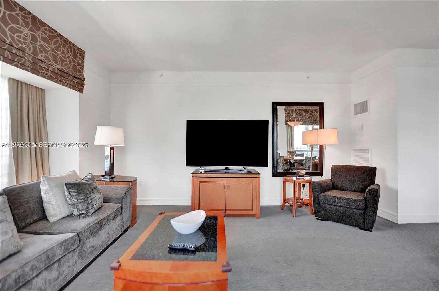 MILLENNIUM TOWER - 1435 Brickell Ave, Miami, FL 33131 | Picture 7