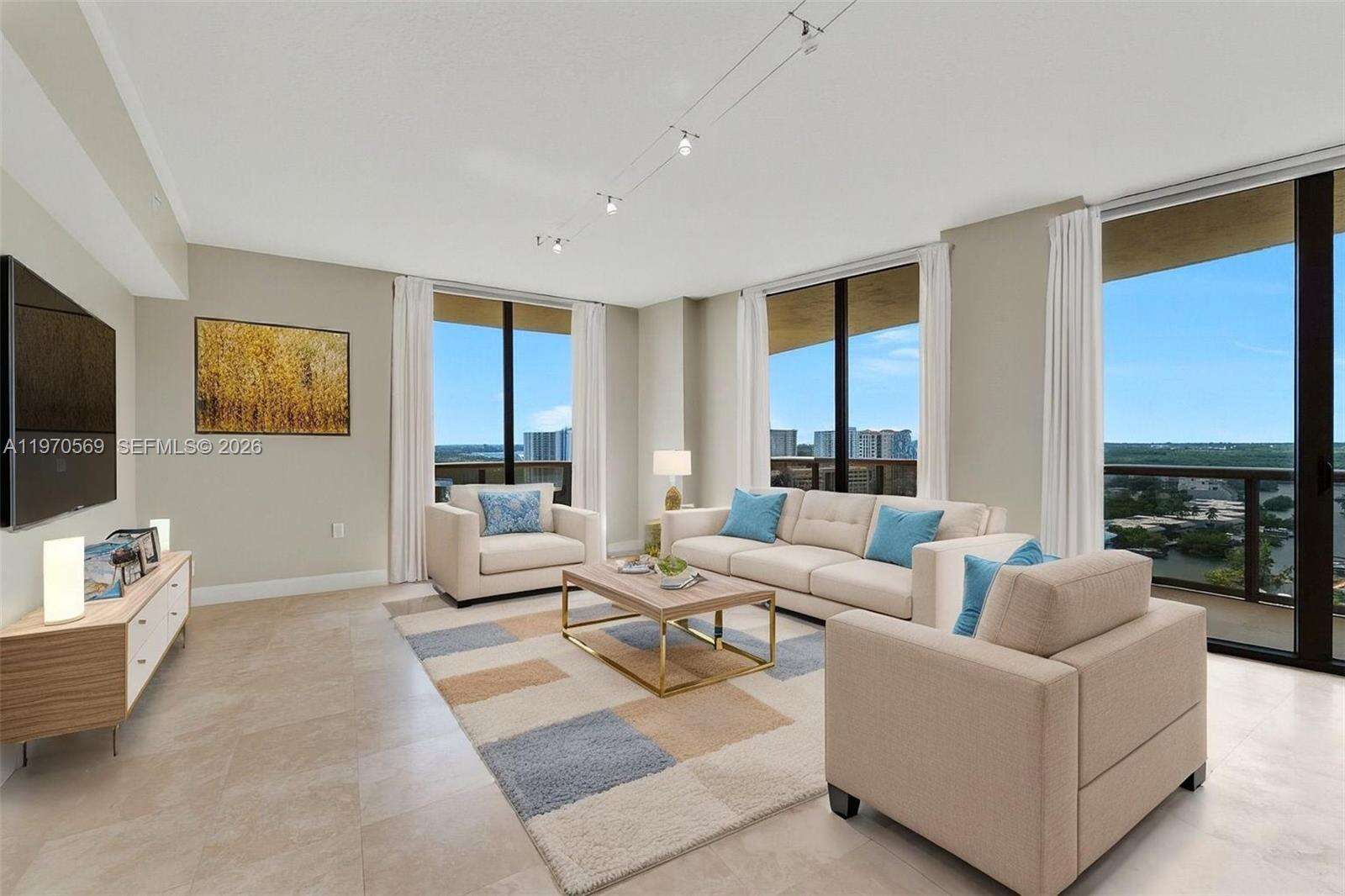 SAYAN - 16275 Collins Ave, Sunny Isles Beach, FL 33160 | Picture 2