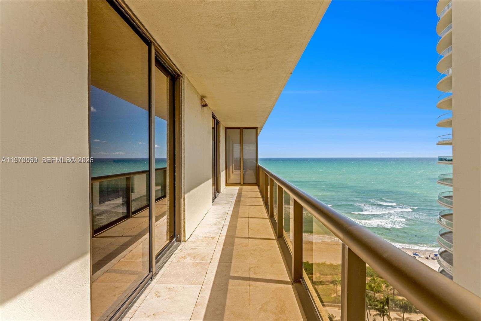 SAYAN - 16275 Collins Ave, Sunny Isles Beach, FL 33160 | Picture 23