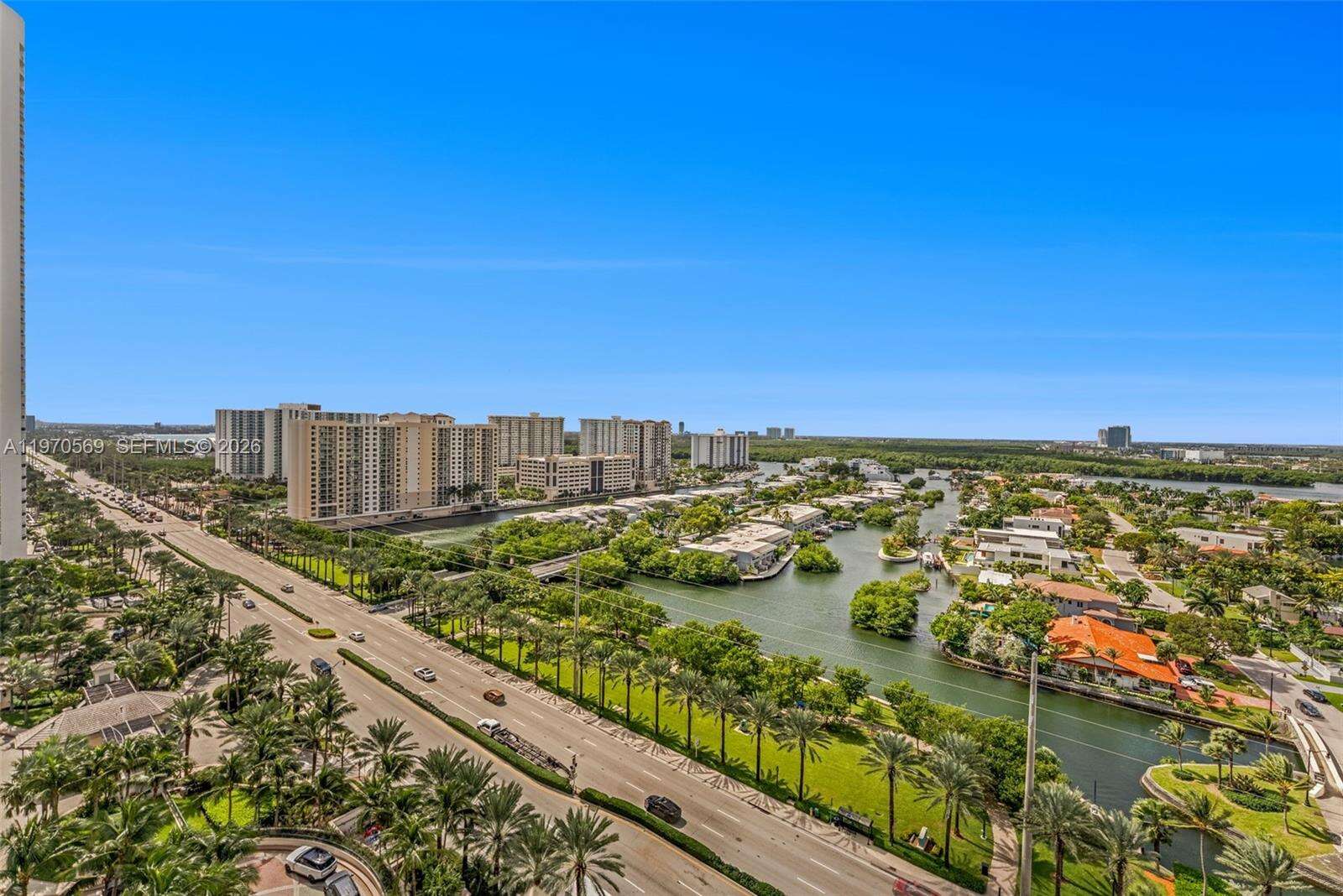 SAYAN - 16275 Collins Ave, Sunny Isles Beach, FL 33160 | Picture 25