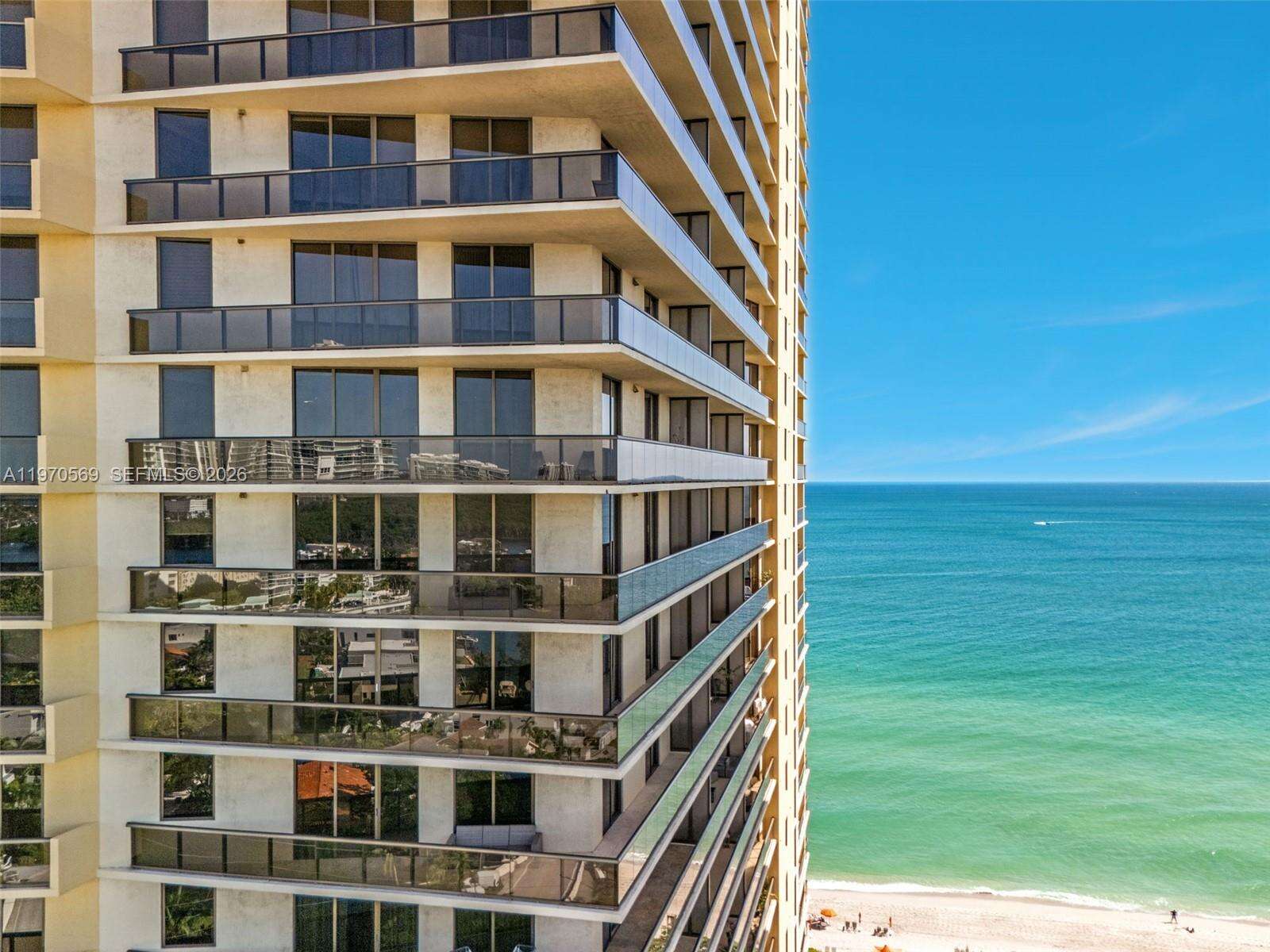 SAYAN - 16275 Collins Ave, Sunny Isles Beach, FL 33160 | Picture 32
