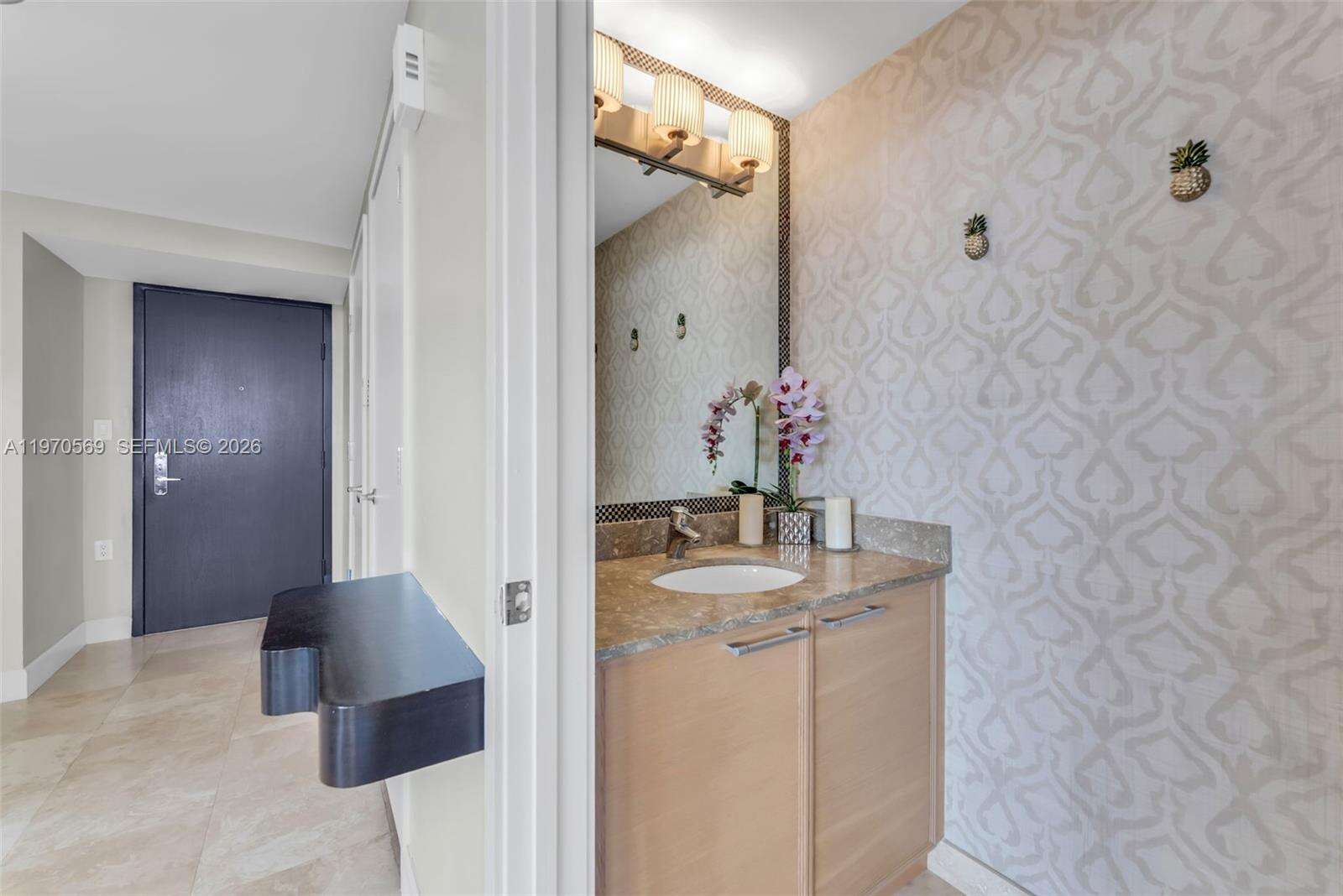 SAYAN - 16275 Collins Ave, Sunny Isles Beach, FL 33160 | Picture 8