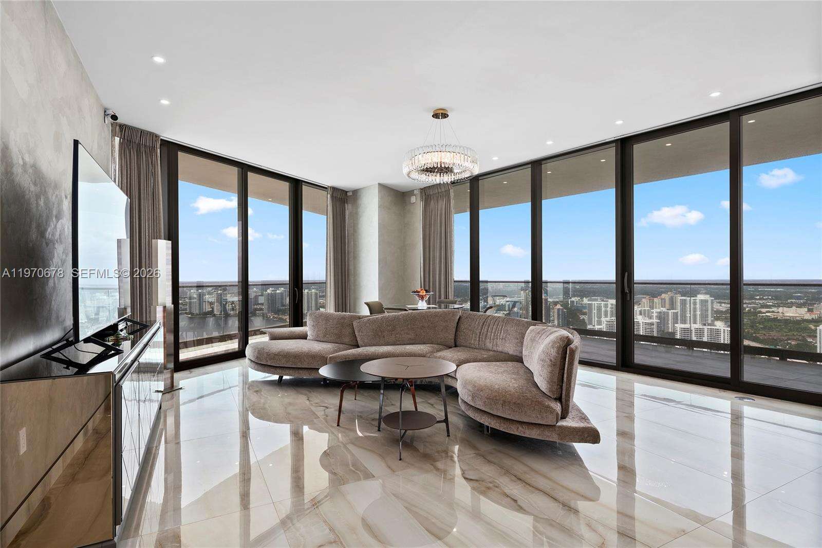 18975 COLLINS - 18975 Collins Ave, Sunny Isles Beach, FL 33160 | Picture 2