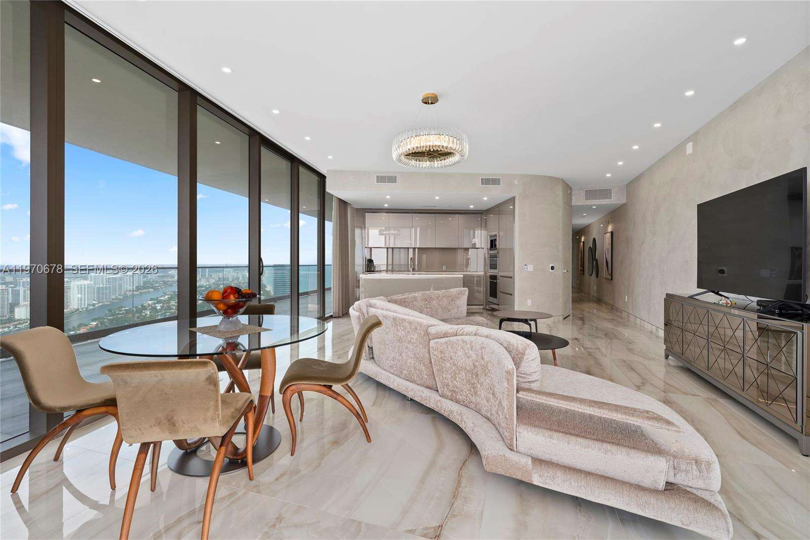 18975 COLLINS - 18975 Collins Ave, Sunny Isles Beach, FL 33160 | Picture 3