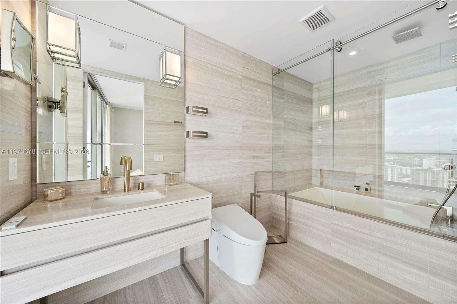 18975 COLLINS - 18975 Collins Ave, Sunny Isles Beach, FL 33160 | Picture 21