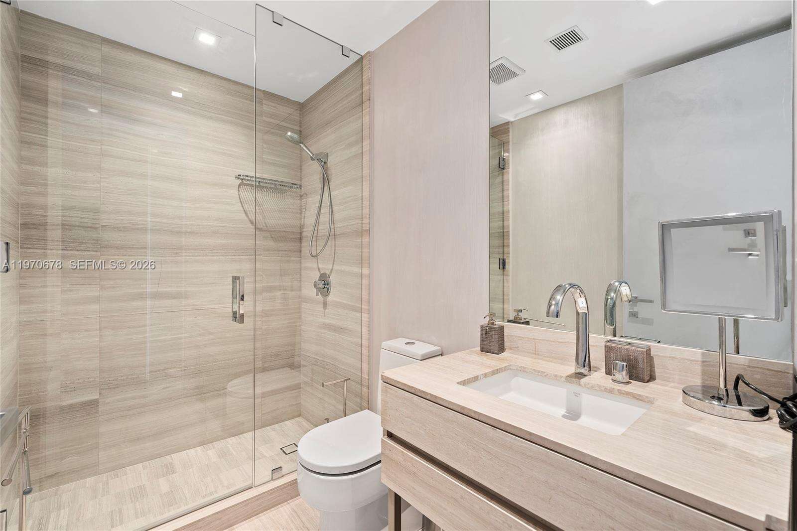 18975 COLLINS - 18975 Collins Ave, Sunny Isles Beach, FL 33160 | Picture 24