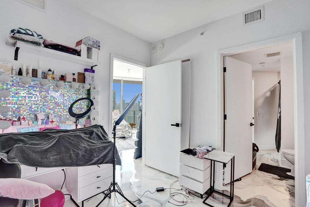Paraiso Bayviews at 501 31 St, Miami, FL 33137 - For Sale photo 12