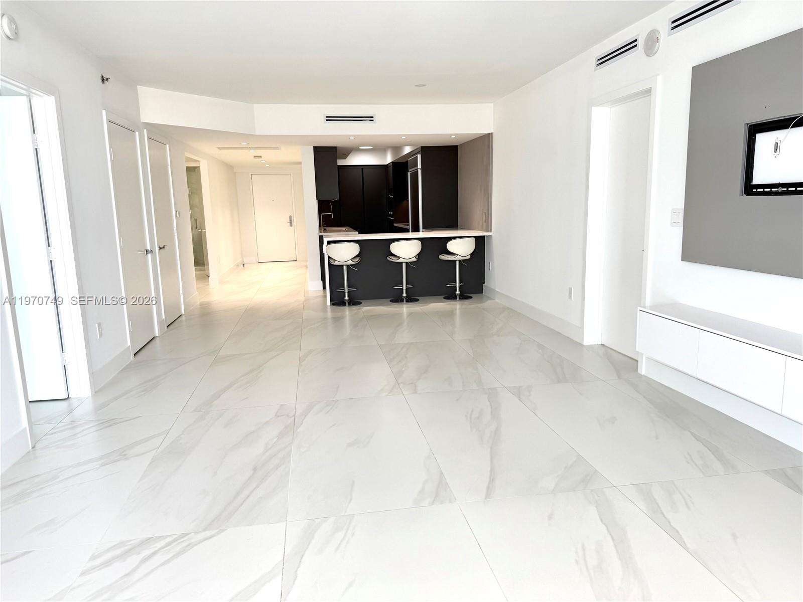 THE BEACH CLUB - 1850 Ocean Dr, Hallandale Beach, FL 33009 | Picture 12