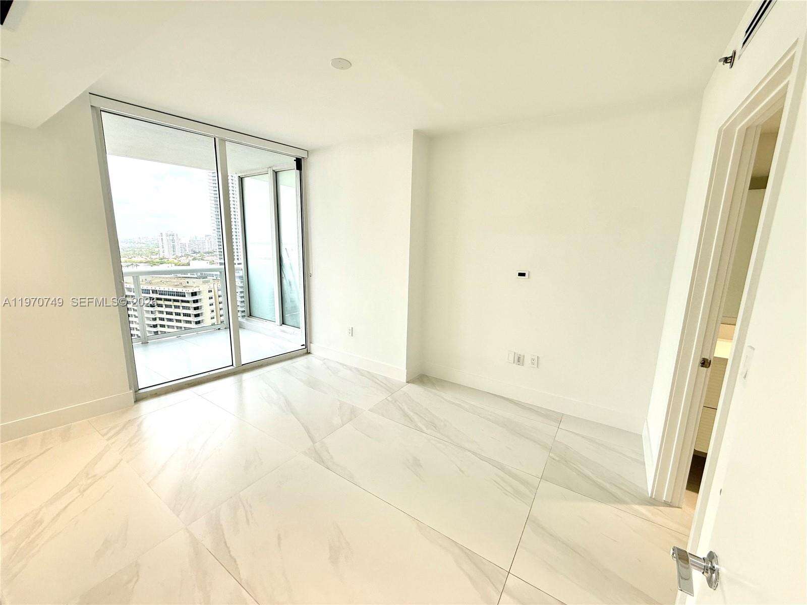 THE BEACH CLUB - 1850 Ocean Dr, Hallandale Beach, FL 33009 | Picture 15