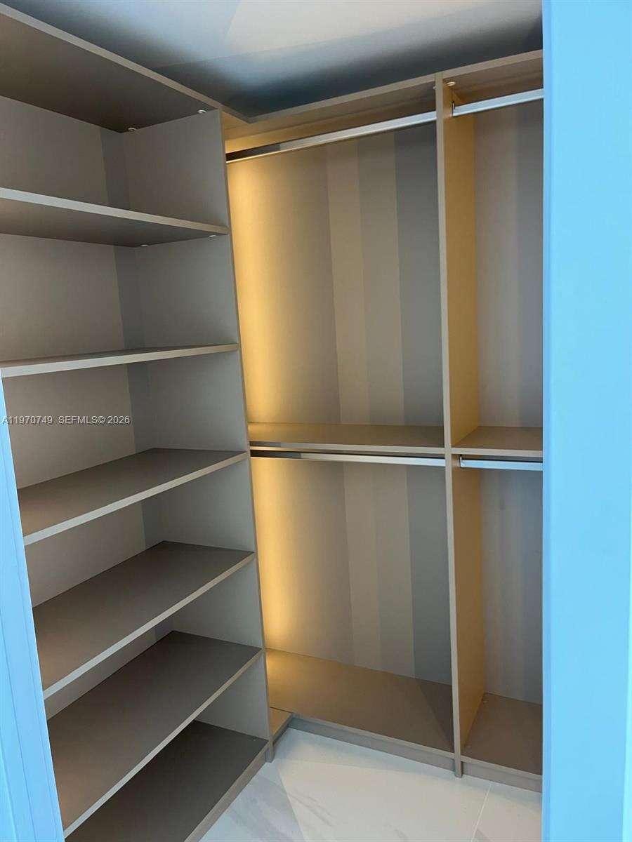 THE BEACH CLUB - 1850 Ocean Dr, Hallandale Beach, FL 33009 | Picture 22