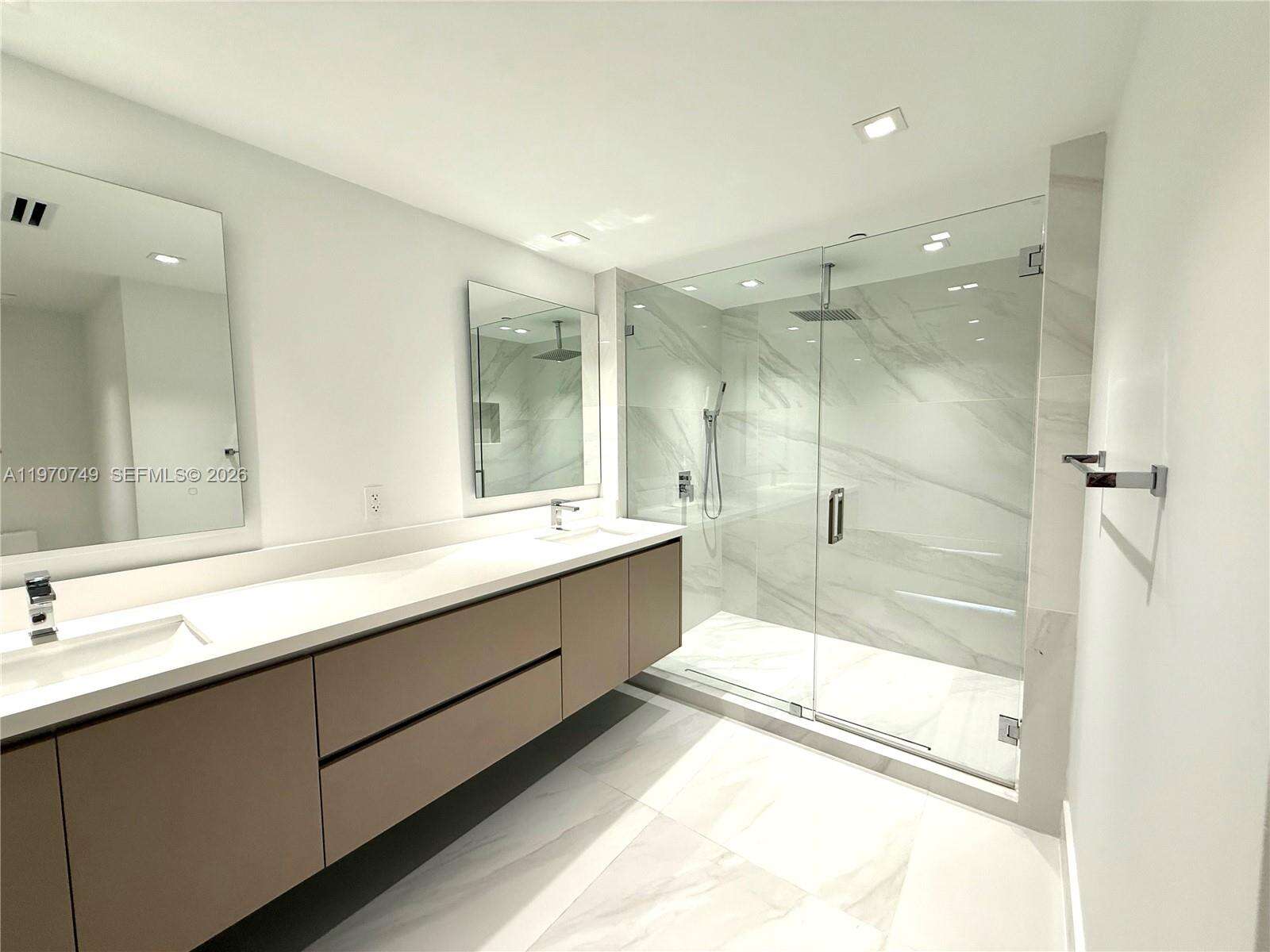 THE BEACH CLUB - 1850 Ocean Dr, Hallandale Beach, FL 33009 | Picture 24