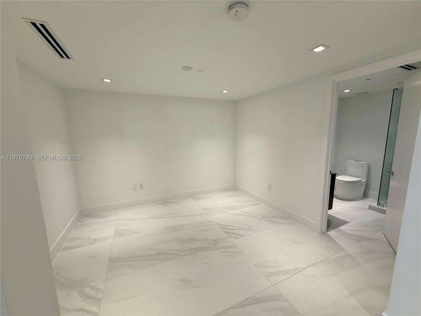 THE BEACH CLUB - 1850 Ocean Dr, Hallandale Beach, FL 33009 | Picture 6