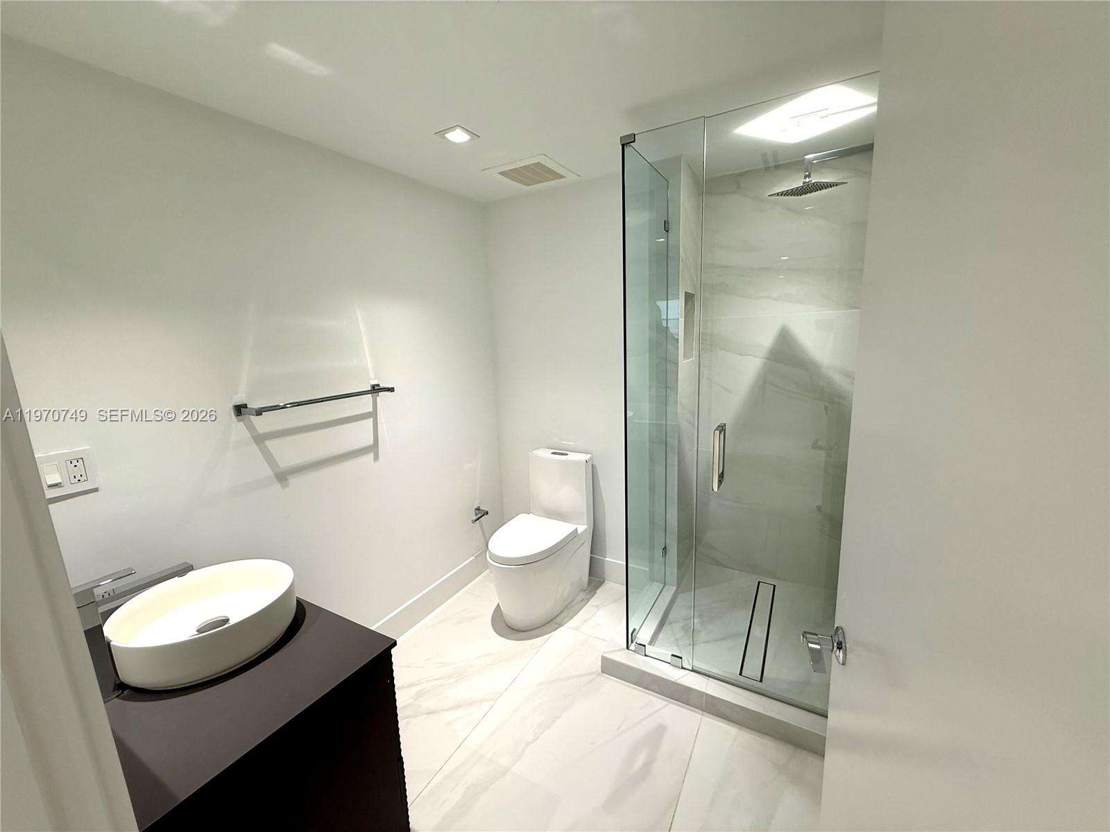 THE BEACH CLUB - 1850 Ocean Dr, Hallandale Beach, FL 33009 | Picture 7