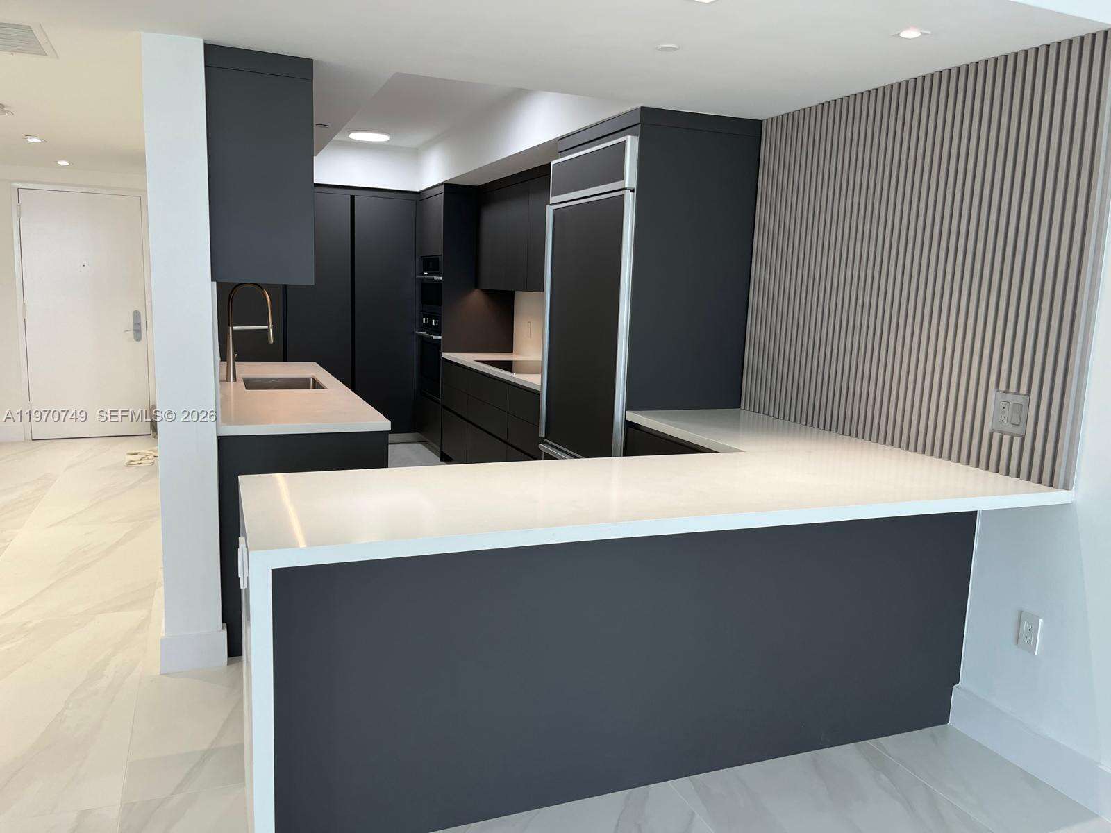 THE BEACH CLUB - 1850 Ocean Dr, Hallandale Beach, FL 33009 | Picture 10