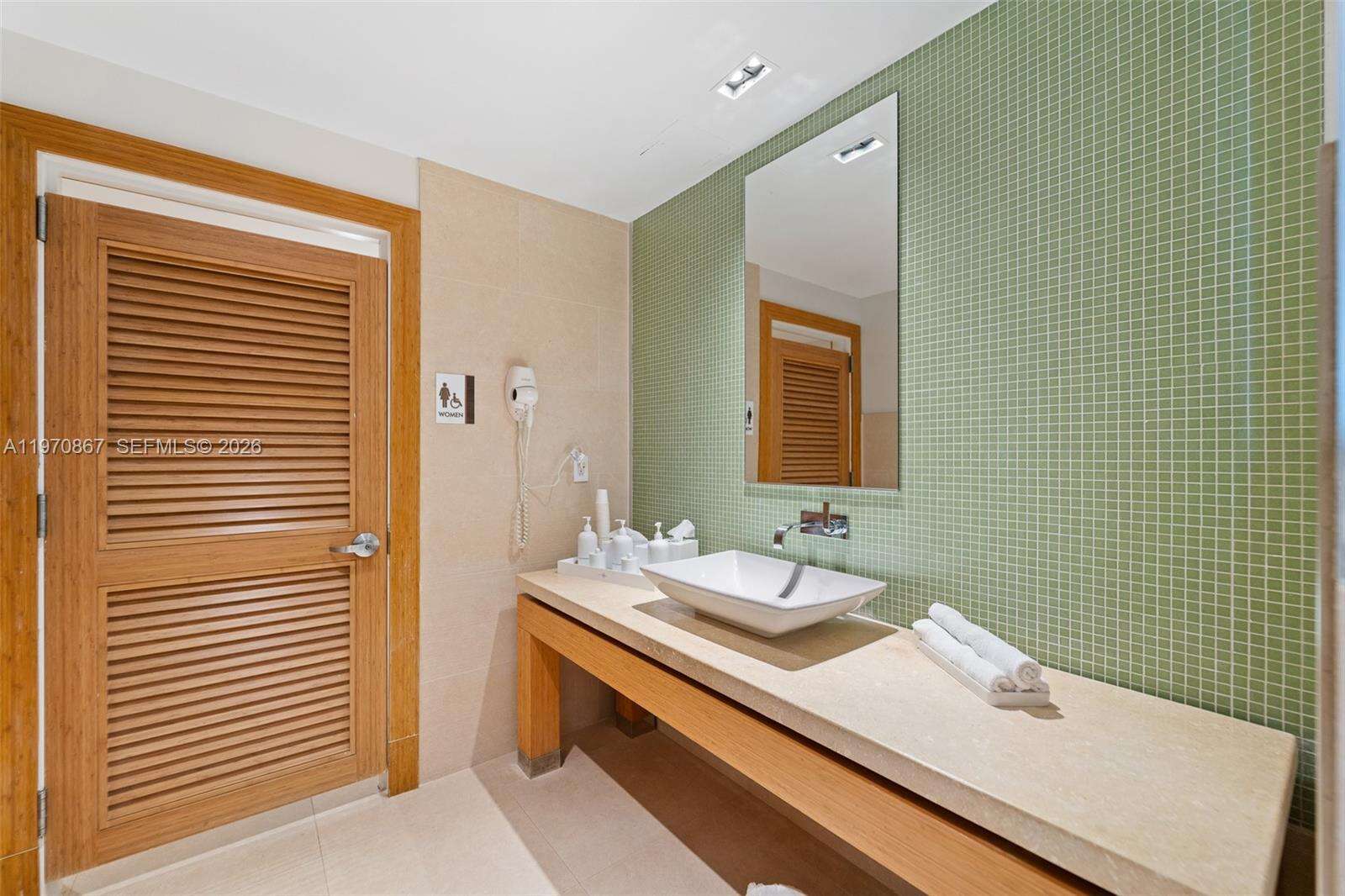 900 Biscayne at 900 Biscayne Blvd, Miami, FL 33132 - For Sale photo 42