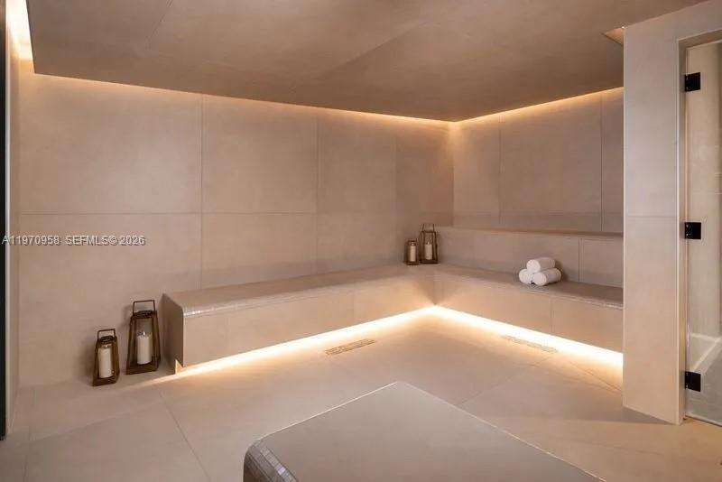 Natiivo | Gale Miami at 159 6 St, Miami, FL 33132 - For Sale photo 20