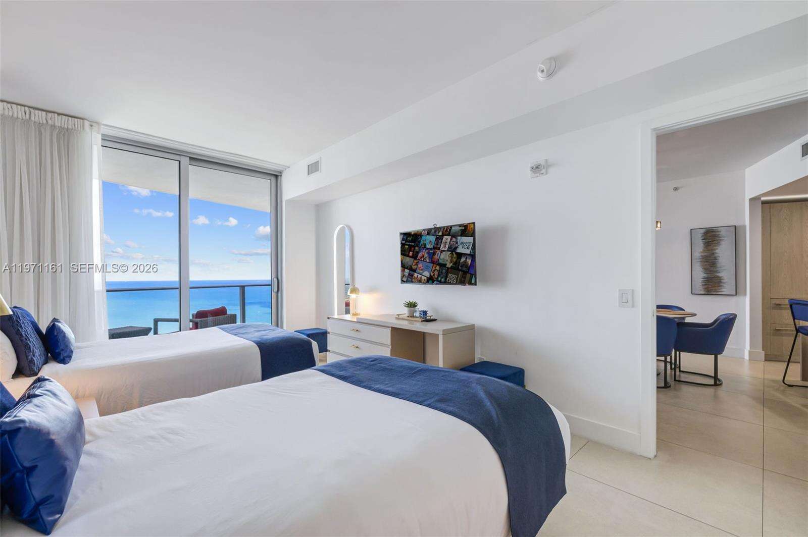 Hyde Resort at 4111 Ocean Dr, Hollywood, FL 33019 - For Sale photo 16