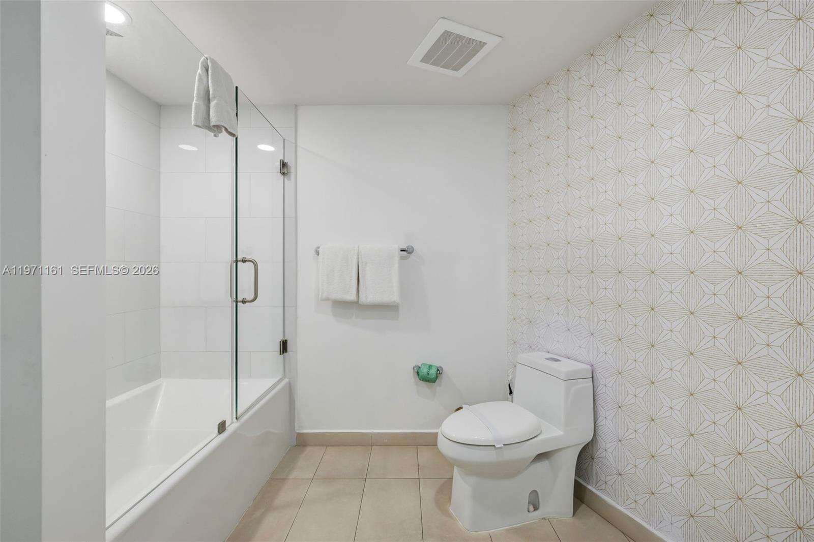Hyde Resort at 4111 Ocean Dr, Hollywood, FL 33019 - For Sale photo 28