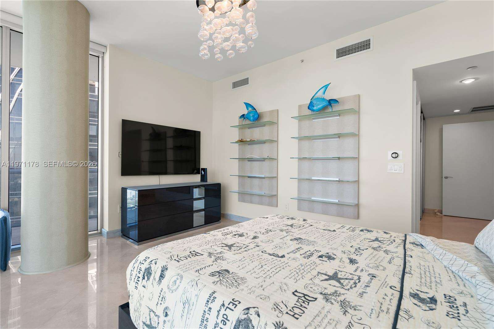 Jade Beach at 17001 Collins Ave, Sunny Isles Beach, FL 33160 - For Sale photo 20