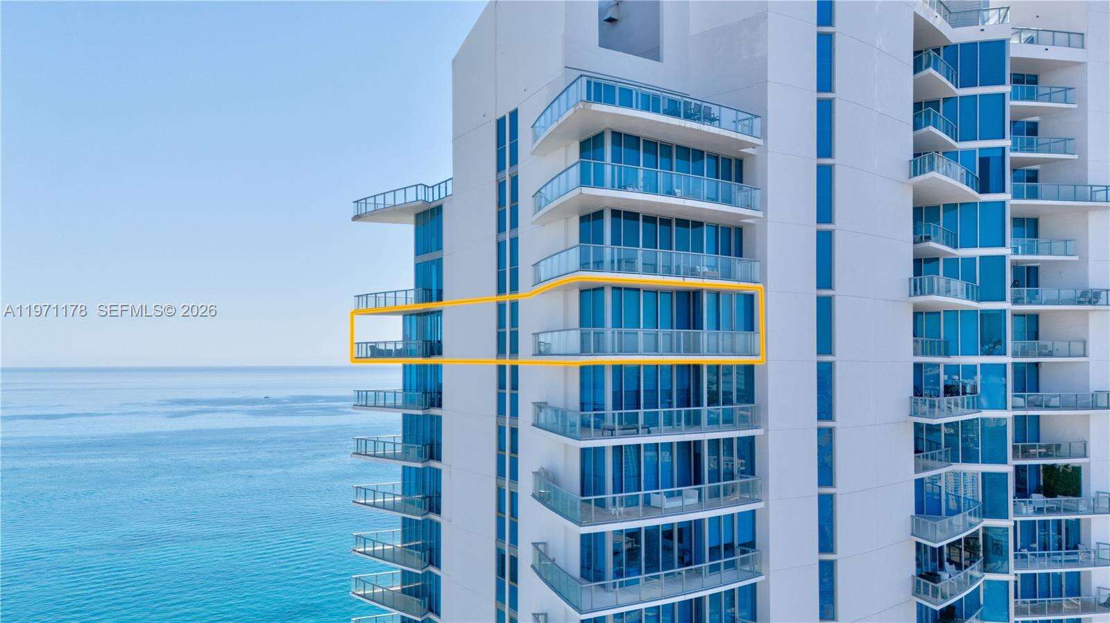 Jade Beach at 17001 Collins Ave, Sunny Isles Beach, FL 33160 - For Sale photo 27