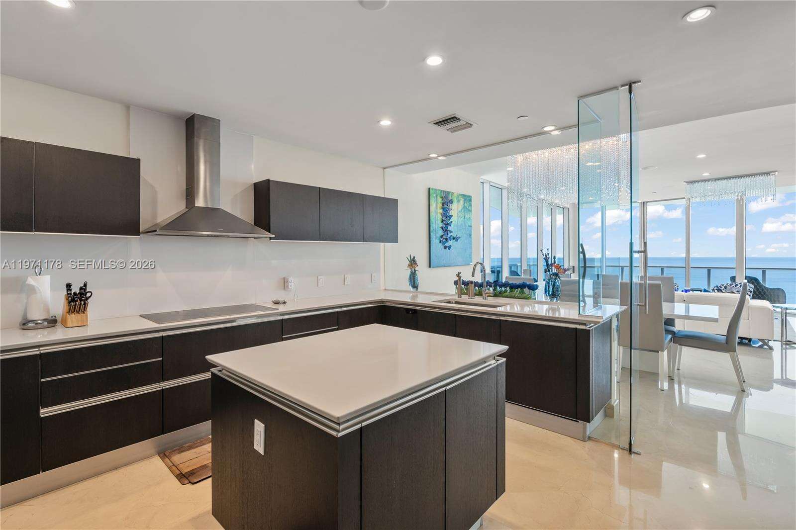 Jade Beach at 17001 Collins Ave, Sunny Isles Beach, FL 33160 - For Sale photo 7