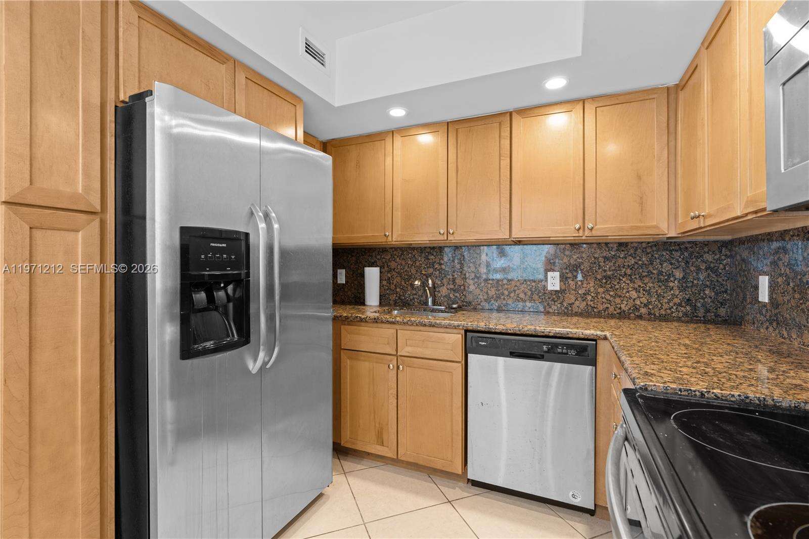 5600 Collins Ave, Miami Beach, FL 33140 - For Sale photo 11