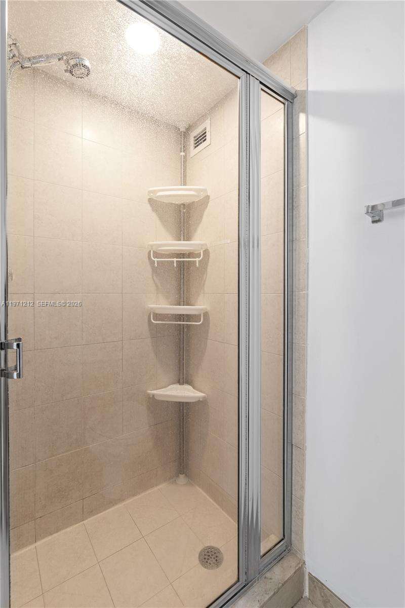 5600 Collins Ave, Miami Beach, FL 33140 - For Sale photo 19