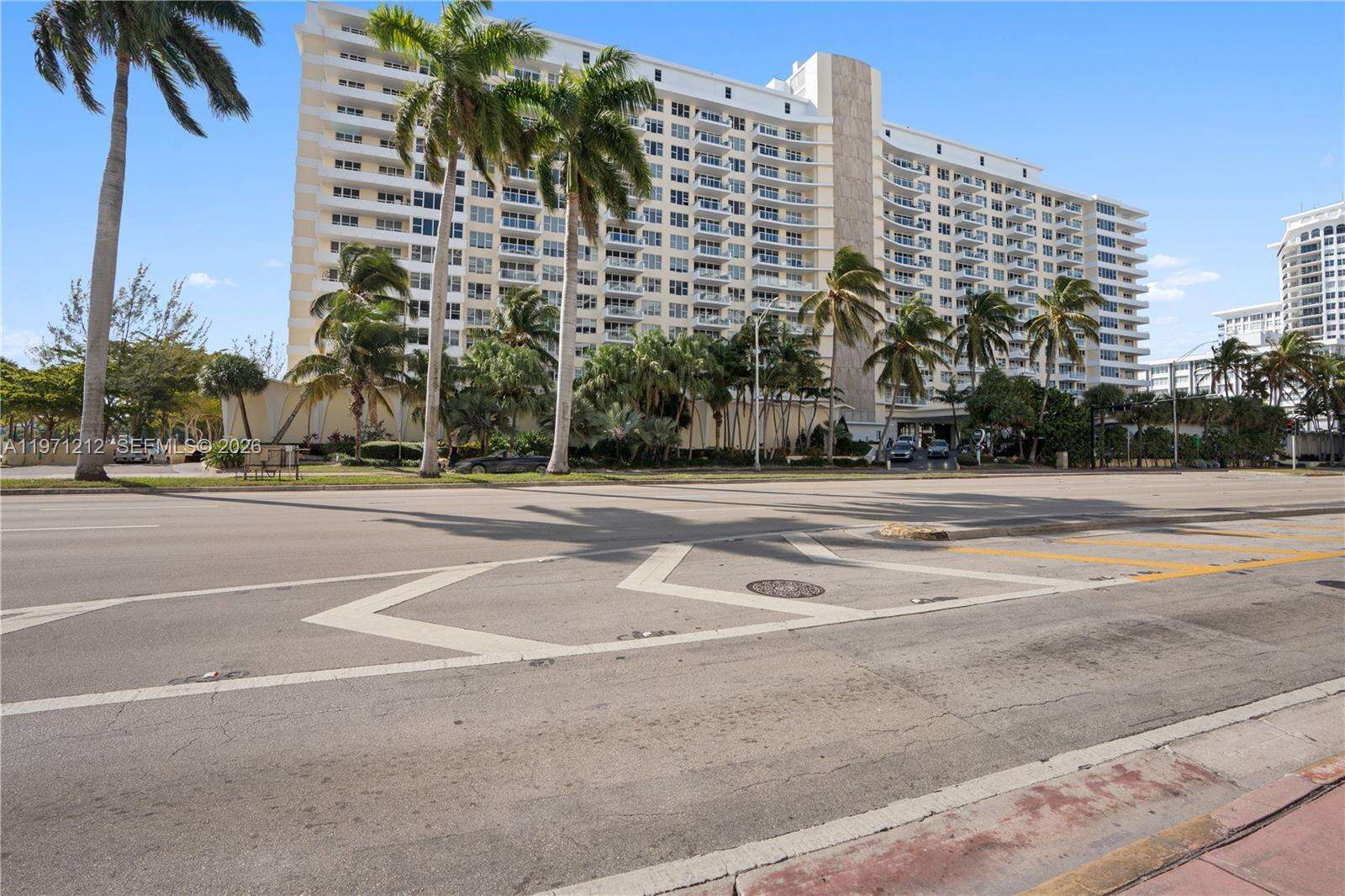 5600 Collins Ave, Miami Beach, FL 33140 - For Sale photo 42
