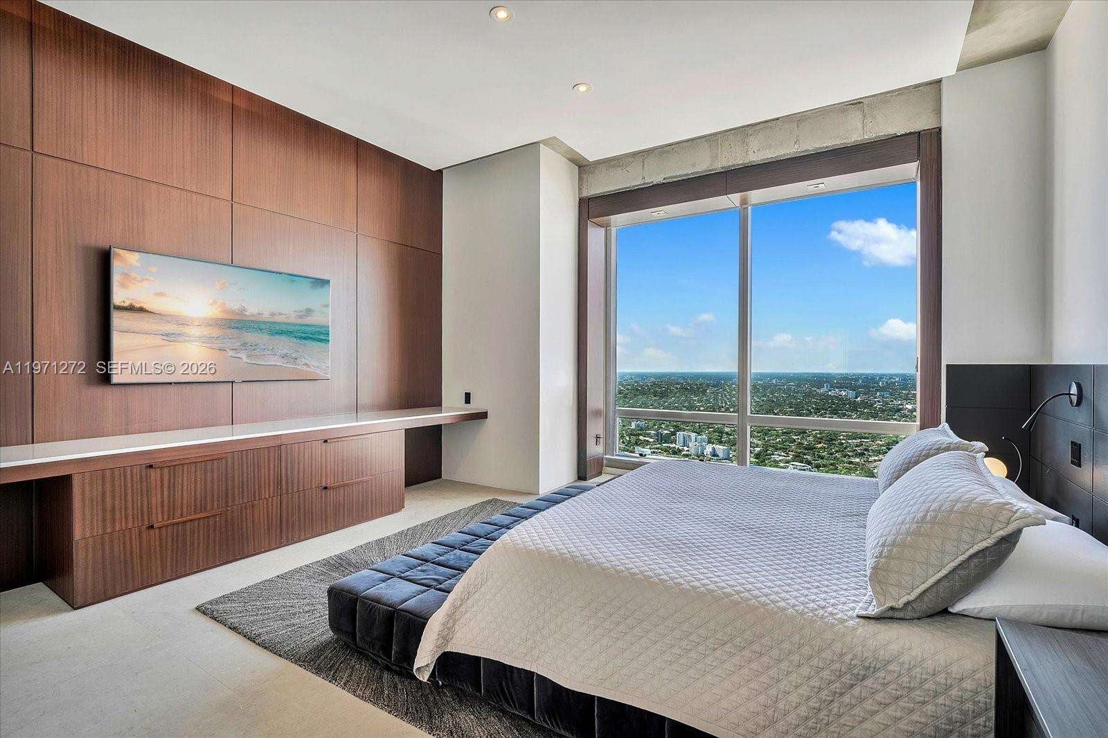 MILLENNIUM TOWER - 1425 Brickell Ave, Miami, FL 33131 | Picture 12