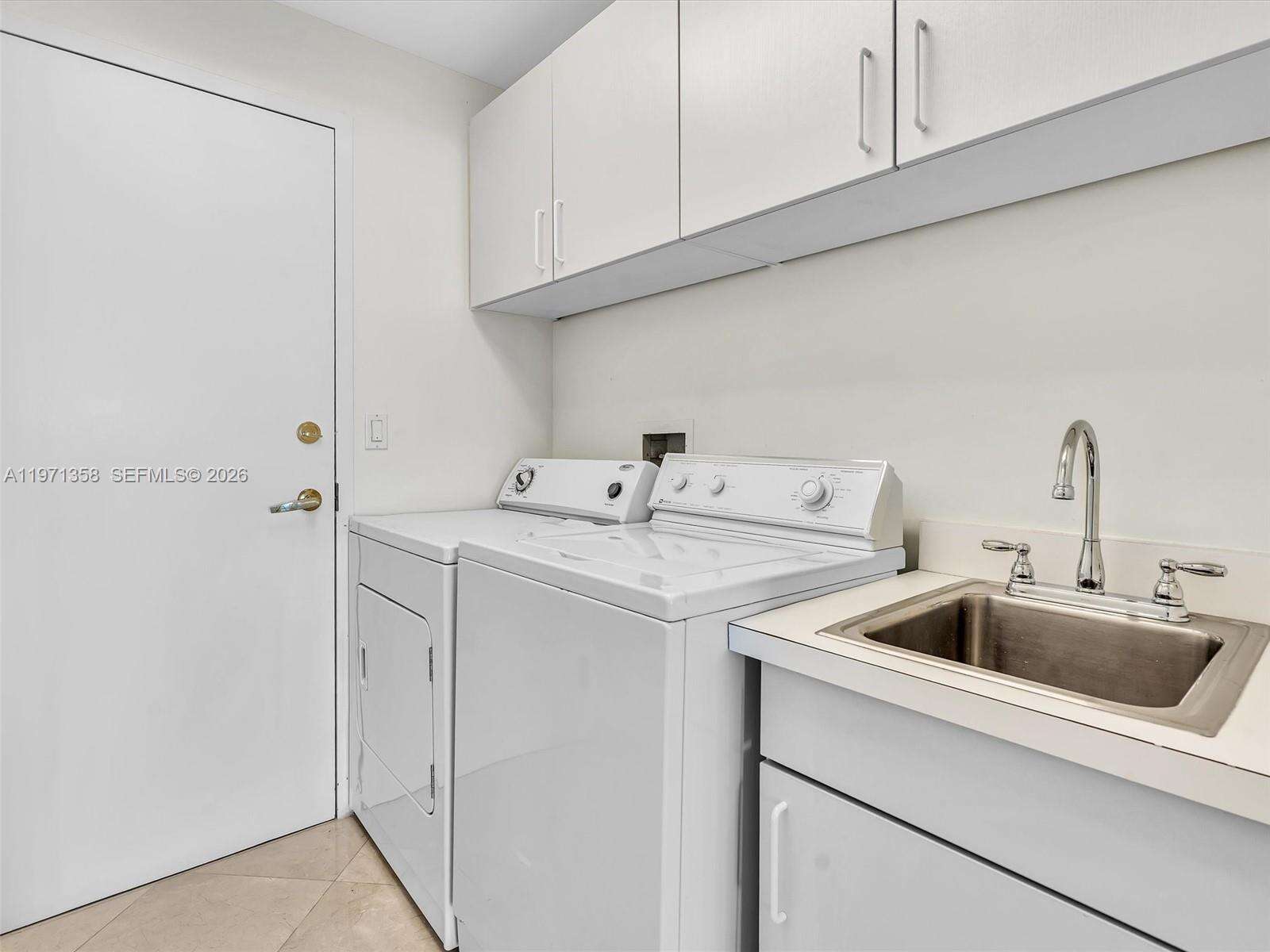 THE PALACE AT BAL HARBOUR - 10101 Collins Ave, Bal Harbour, FL 33154 | Picture 25